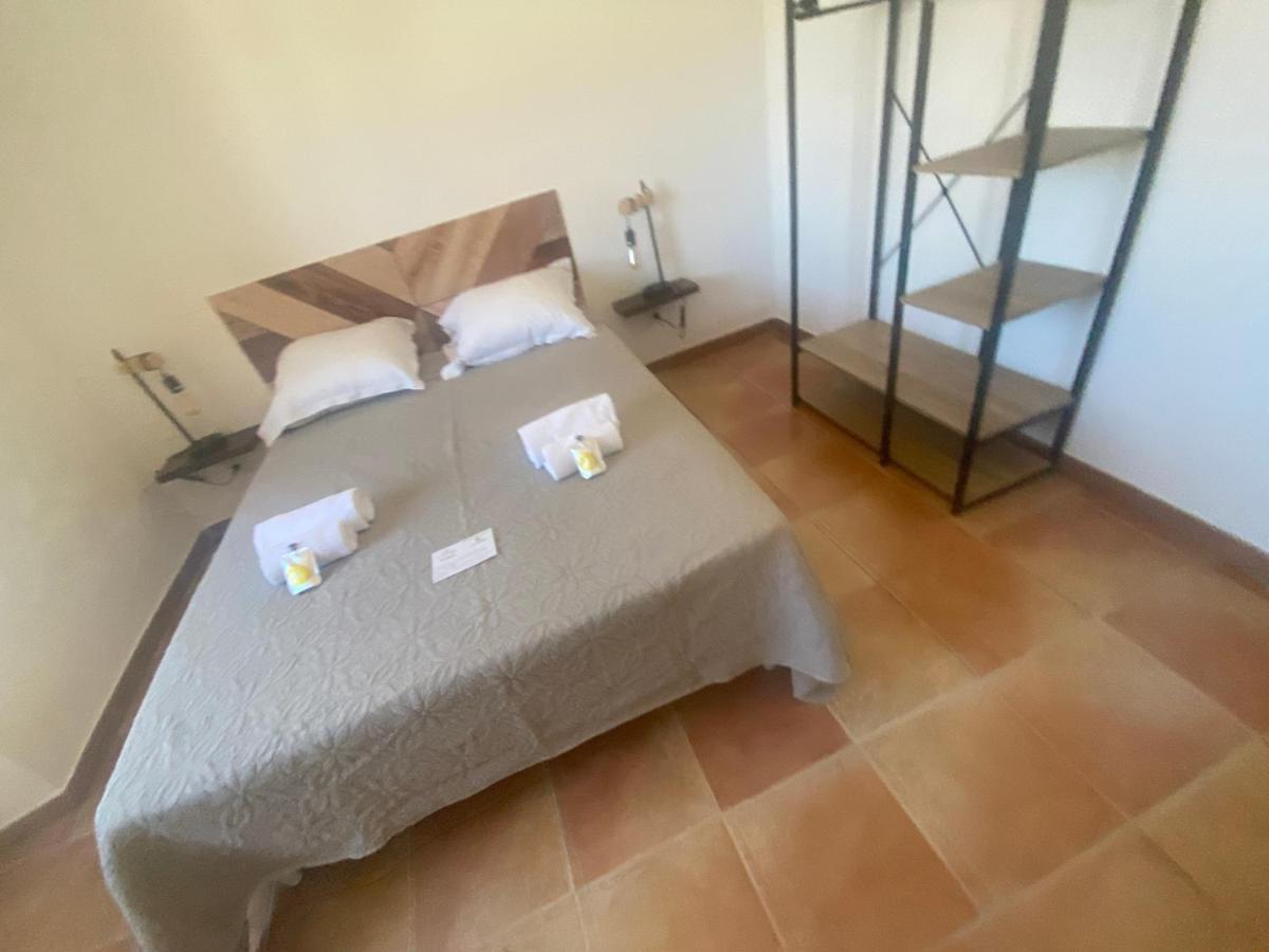 Residence Bernardini Сари Соленцара Екстериор снимка