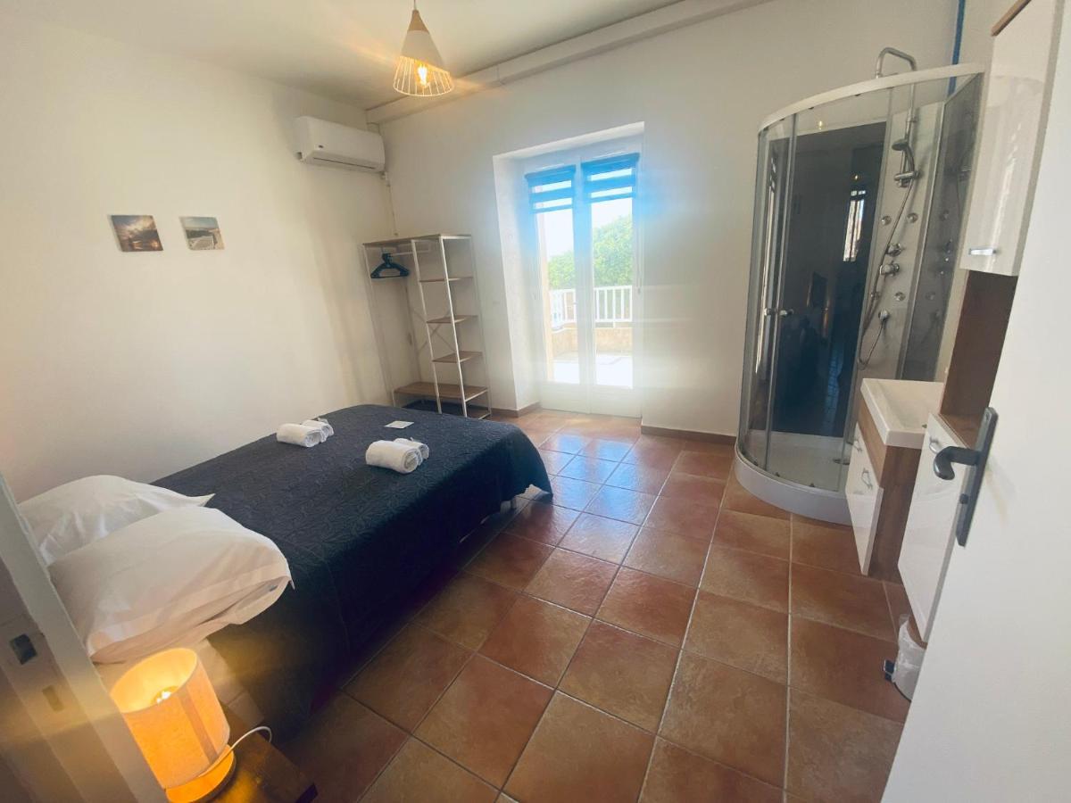 Residence Bernardini Сари Соленцара Екстериор снимка